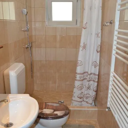 Apartment Varga *