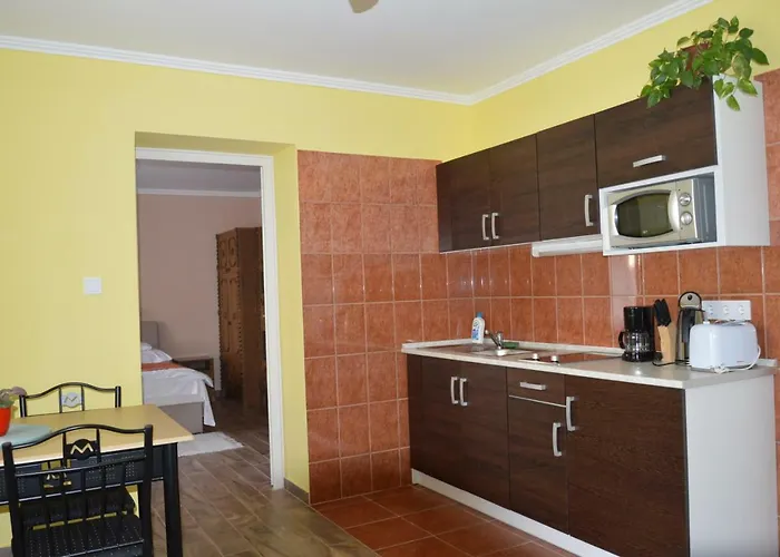 Appartement Varga *